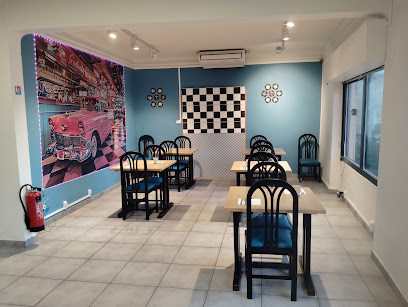 Au Rétro Gourmand Restaurant à Damiatte