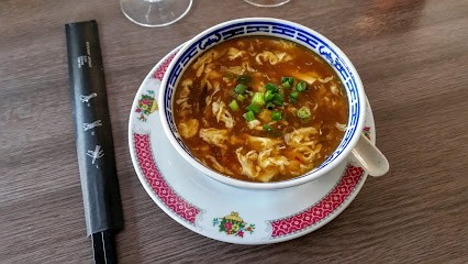 Lys, Restaurant à Malakoff