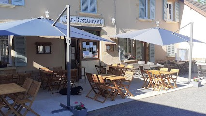 CAFE RESTAURANT DU CENTRE, Restaurant à Luneau