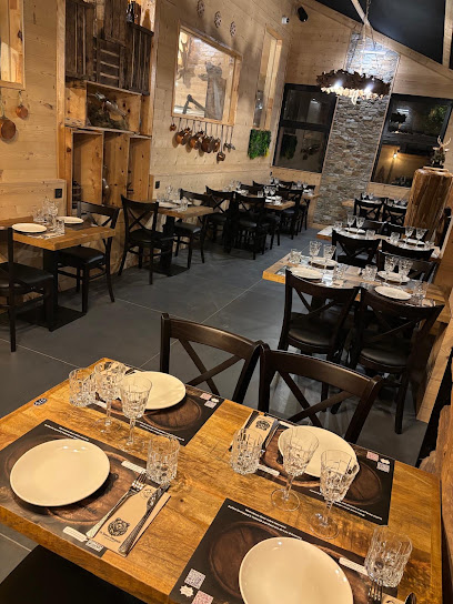 La Taverne Savoyarde Restaurant à Faverges-Seythenex