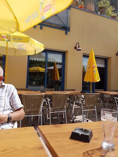 Le Saint Hilaire, Restaurant à Saint-Hilaire-les-Places