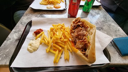 BESIKTAS KEBAB, Restaurant à Rezé