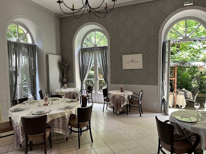 Aux Fontaines, Restaurant à La Réole
