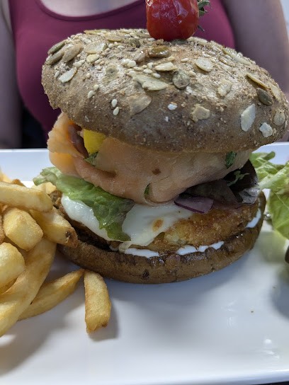 Ö Dix Vins, Restaurant à Saint-Pierre-de-Boeuf