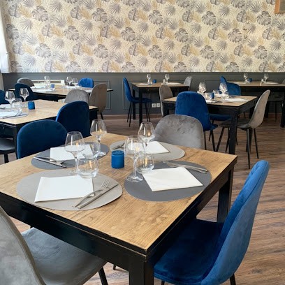 DES POTES AU FEU, Restaurant à Millau