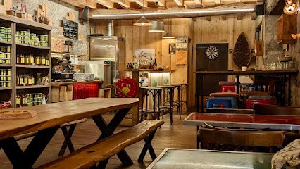 La Grange De La Cité, Restaurant à Saint-Lizier