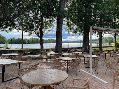L'inaTTendu, Restaurant à Reyrieux