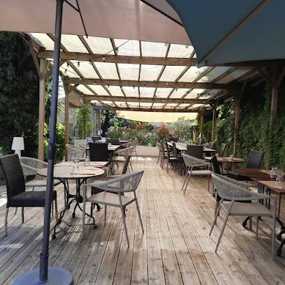 Le Quartierg Restaurant à Chasseneuil-sur-Bonnieure