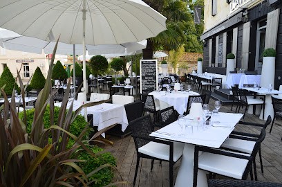 Restaurant l'Atmosphère, Restaurant à Saint-Germain-du-Puch