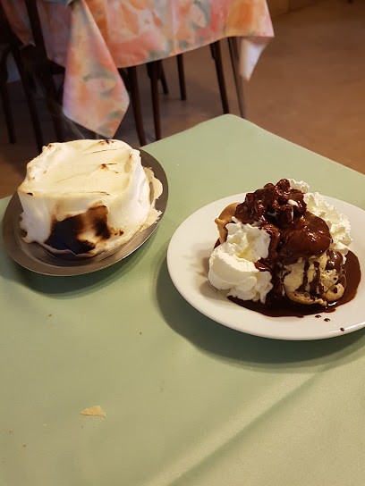 La Petite Auberge, Restaurant à Saint-Bonnet-les-Oules
