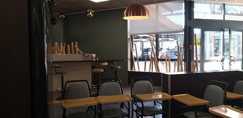 Caféteria Leclerc Granville, Restaurant à Yquelon