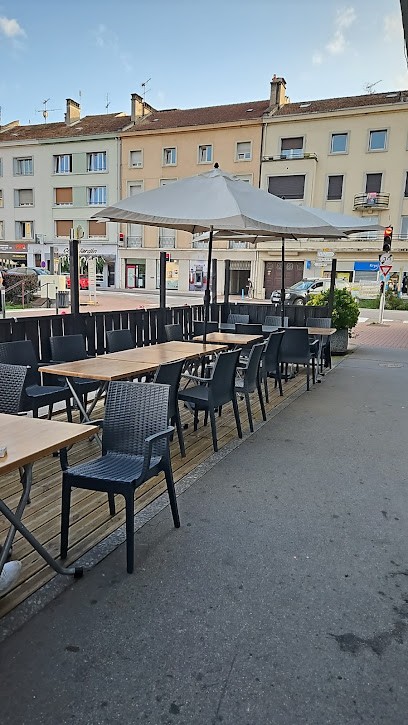 Restaurant Le Centre, Restaurant à Charmes