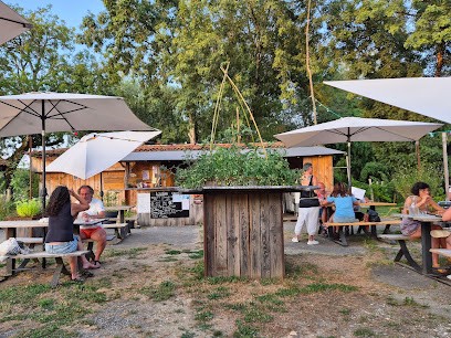 Les Pieds Dans L'eau Pizzeria, Créperie, Location De Canoës A Bourdeilles, Restaurant à Bourdeilles