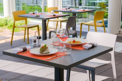 Terminal 50, Restaurant à Genas