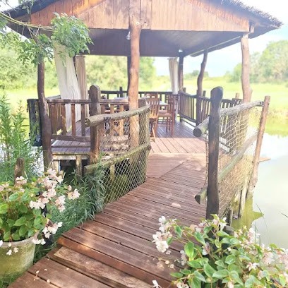 Restaurant Les Eaux Calmes, Restaurant à Mornac-sur-Seudre