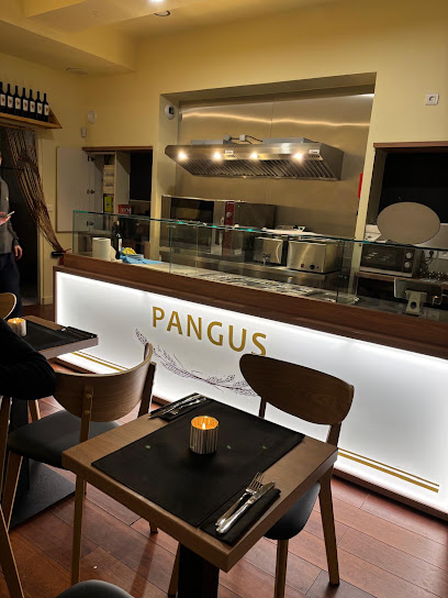Pangus-Etoile Restaurant à Paris 17