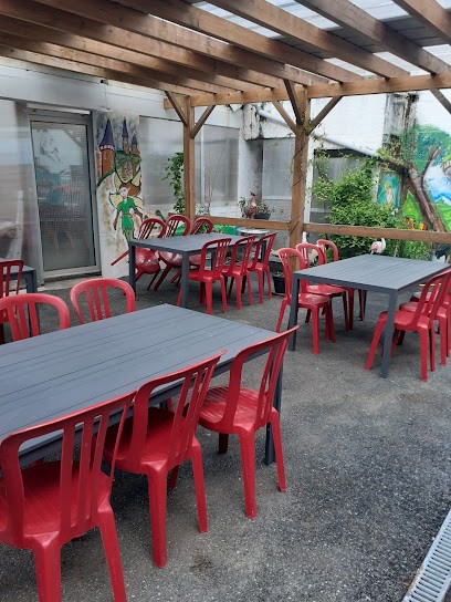 Kastel Yann, Restaurant à Callac