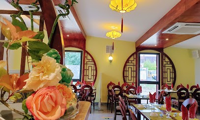 Le Petit D'Asie, Restaurant à Noyant-d'Allier