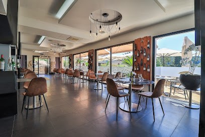 Restaurant Perla Gourmet, Restaurant à Villeneuve-Loubet