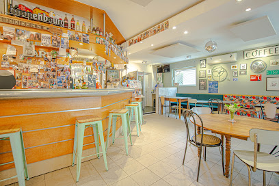 Shelby Bar-Coffee Restaurant à Corny-sur-Moselle