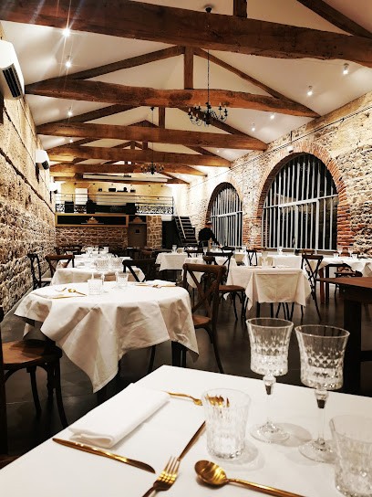 Auberge De La Cotonne, Restaurant à Salt-en-Donzy