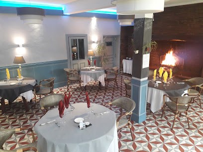 L'Auberge De La Pointe, Restaurant à Saint-Sulpice-la-Pointe