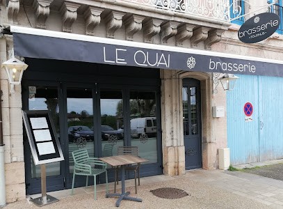 Brasserie Le Quai, Restaurant à Tournus