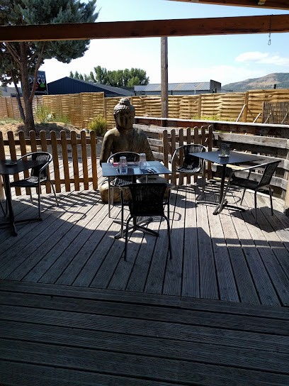 Le Beach Village, Restaurant à Cournon-d'Auvergne