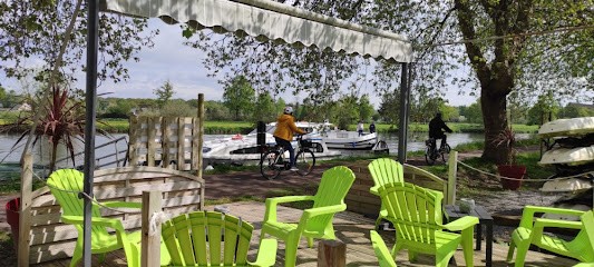 La Paillote Du Roc, Restaurant à Val d'Oust