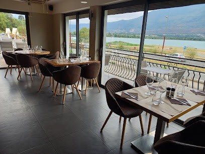 Restaurant Les Rives Du Lac, Restaurant à Viviers-du-Lac