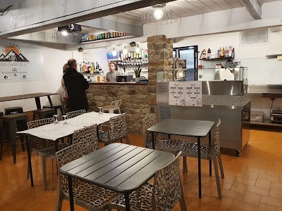 CAL'CATHY (Restaurant & Chambres), Restaurant à Fontpédrouse