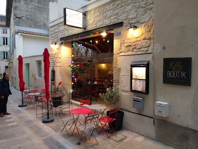 Chez L, Restaurant à Saint-Rémy-de-Provence