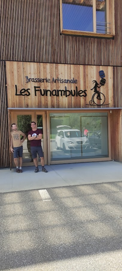 Microbrasserie Les funambules - Brasserie Artisanale bières BIO, Restaurant à La Croix-de-la-Rochette