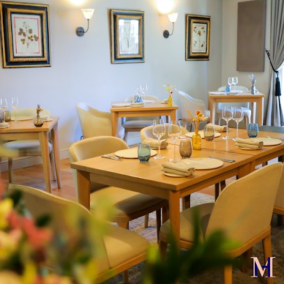 Maison Hache, Restaurant à Eygalières