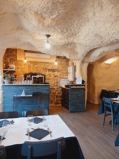 La Tanière, Restaurant à Quintenas