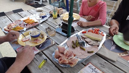 Bienvenue Chez Nous, Restaurant au Mené