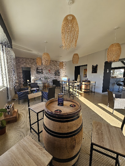 Le Clos Des Vignes - Café Restaurant Restaurant à Saint-Romain-la-Virvée
