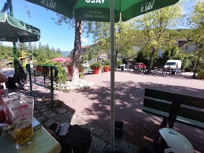 Café De La Place, Restaurant à Chanaz