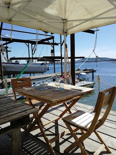 Ostréisud, Restaurant à Loupian