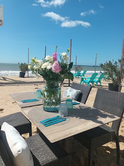 Club de plage Les Dauphins, Le Club RestauBar, Restaurant à La Baule-Escoublac