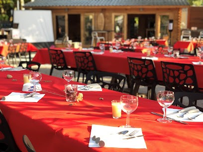 Le Cabaret Neuf, Restaurant à Vallabrègues