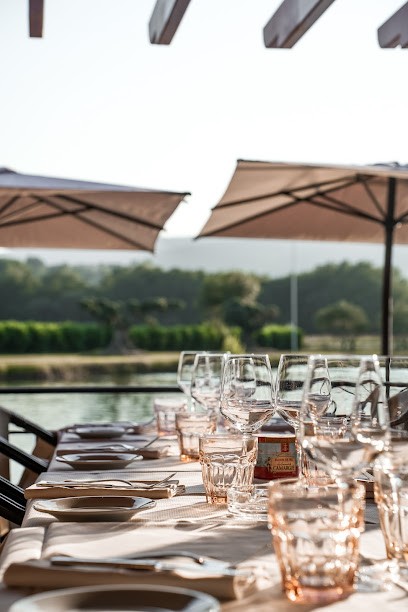 La Pergolade Restaurant, Restaurant à Roquebrune-sur-Argens