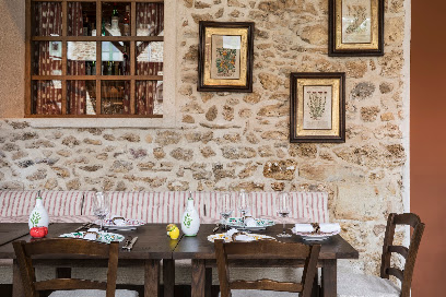 La Trattoria Di Bambini Restaurant à Cernay-la-Ville