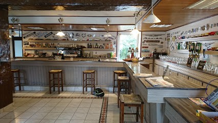 Le Relais De Beg Ar C'hra, Restaurant à Plounévez-Moëdec