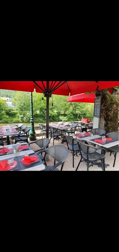 Le Quai West, Restaurant à Entraygues-sur-Truyère