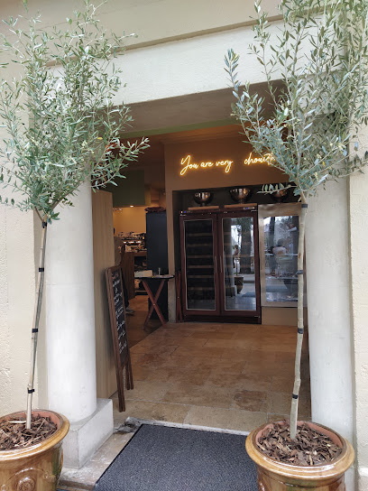 Monsieur Chouette Restaurant à Nîmes