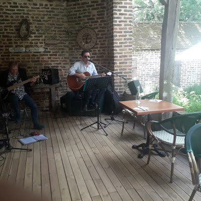 Le Jardin Chantant, Restaurant à Villebourg