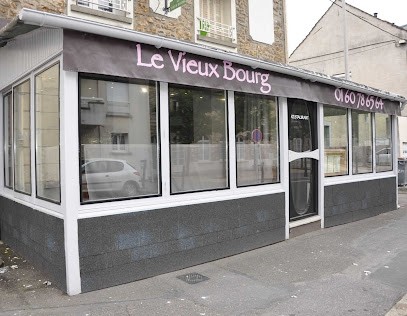 Le Vieux Bourg Le Dos Fin, Restaurant à Évry