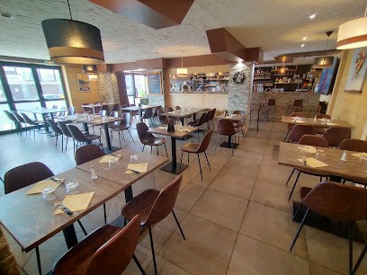 Kasa de l'Ours La, Restaurant aux Angles