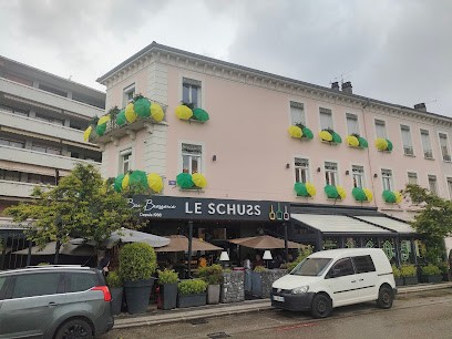 Le Schuss & L'Étage, Restaurant à Voiron